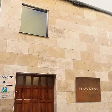 Hawkins Costa 1a Apartment *